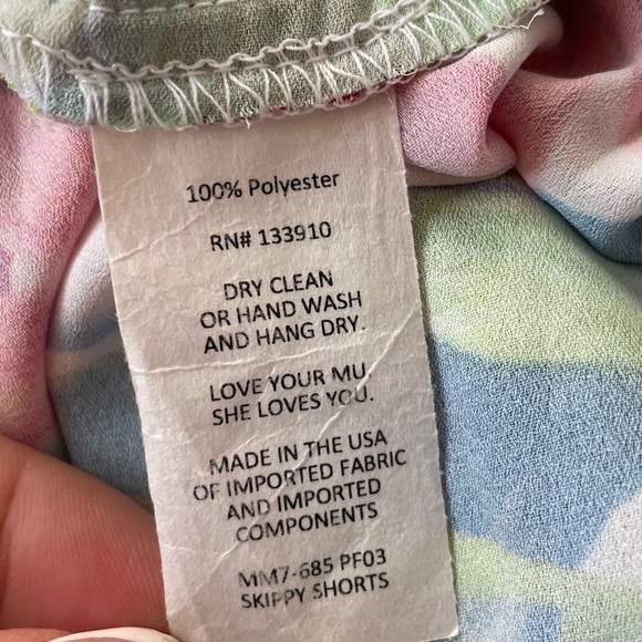 Show Me Your Mumu Skippy Shorts in Palm Flings, Size L - Picture 9 of 9